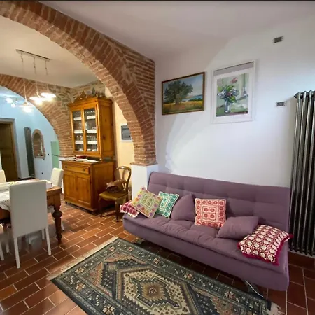 Casa Lisa بستويا